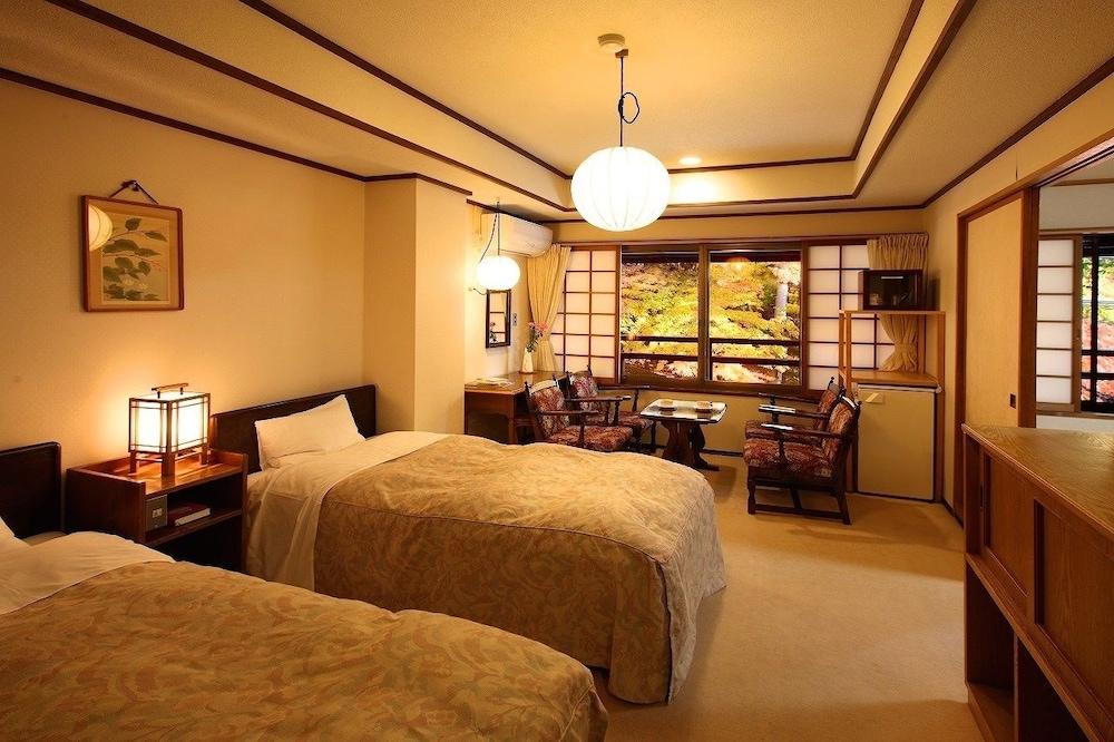 Hotel Tsuruya Karuizawa Buitenkant foto