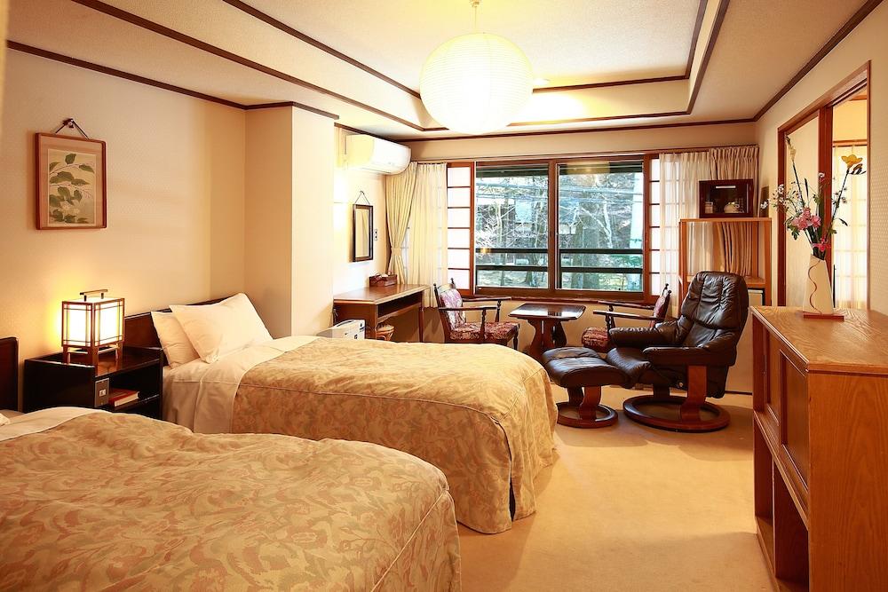 Hotel Tsuruya Karuizawa Buitenkant foto