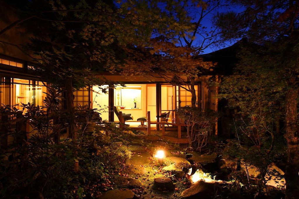 Hotel Tsuruya Karuizawa Buitenkant foto